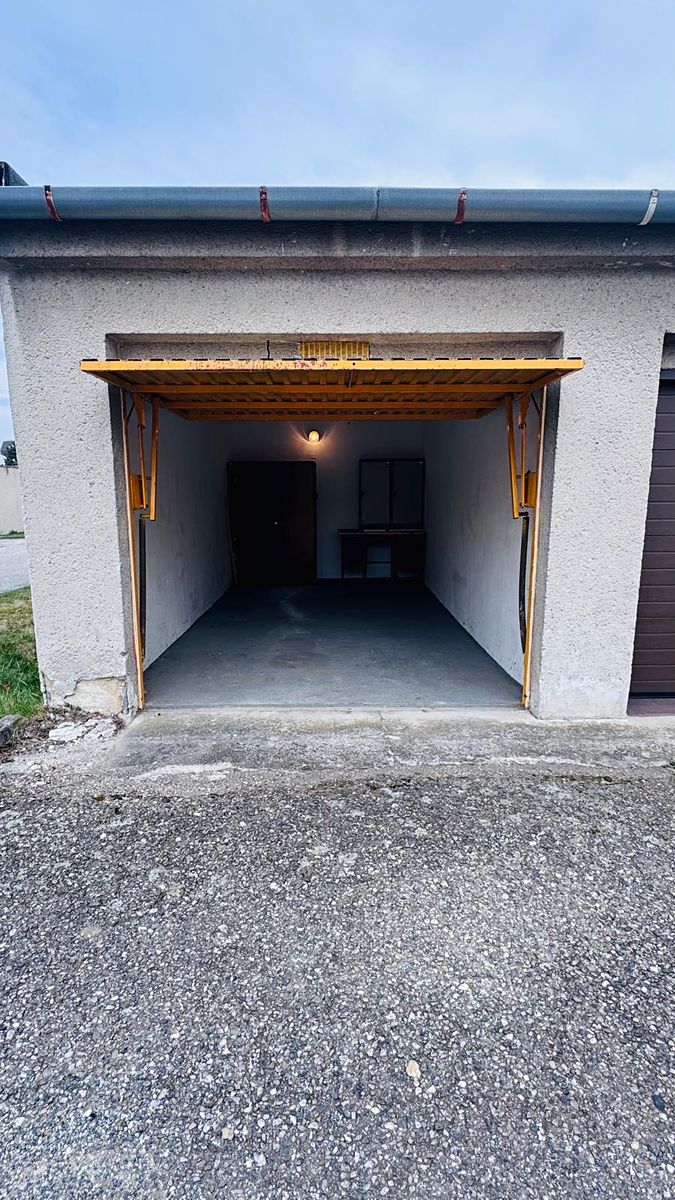 Prodej garáže 15 m² – fotografie 2