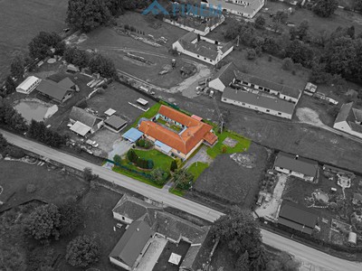 Prodej  rodinného domu 728 m², pozemek 1 388 m²