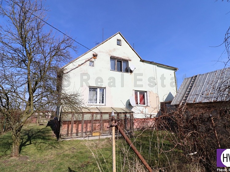 Haus zum Kauf, 220 m² (2 von 11)