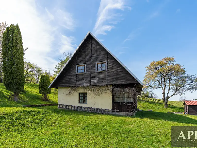 Prodej chalupy 132 m², pozemek 5985 m², Lopeník – náhled fotky 2