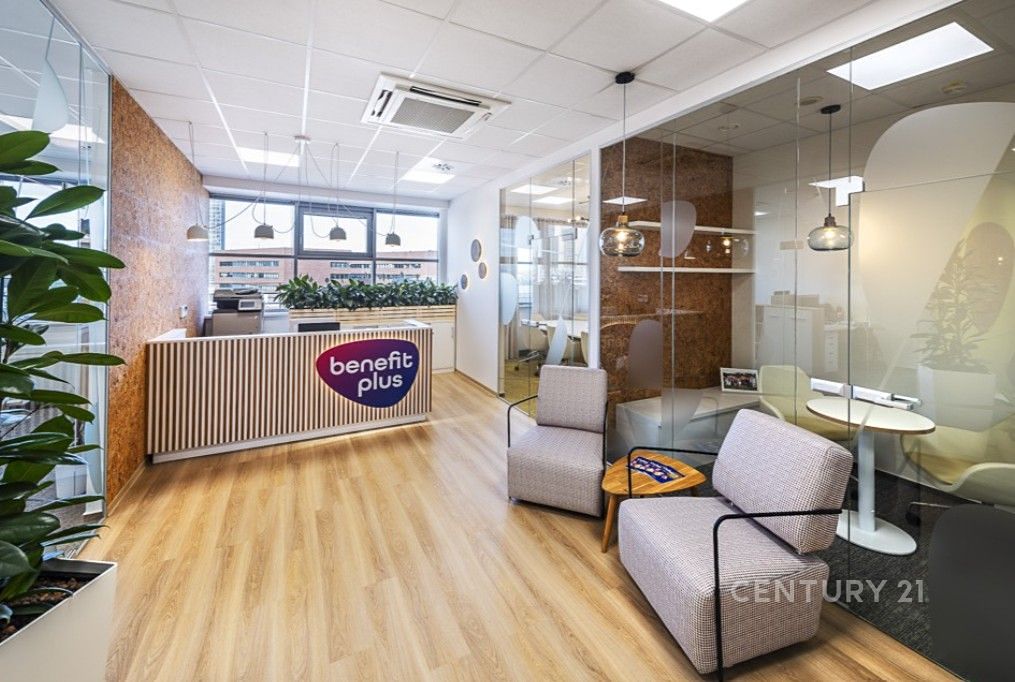 Pronájem kanceláře 880 m² – fotografie 5