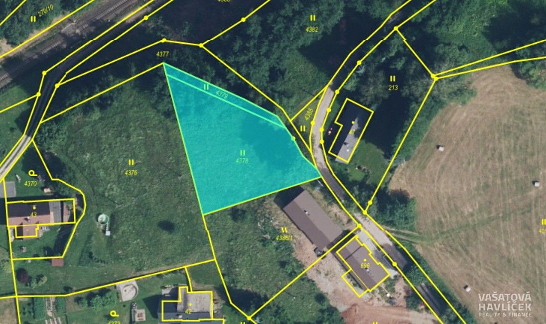 Prodej stavebního pozemku 1353 m² – fotografie 3