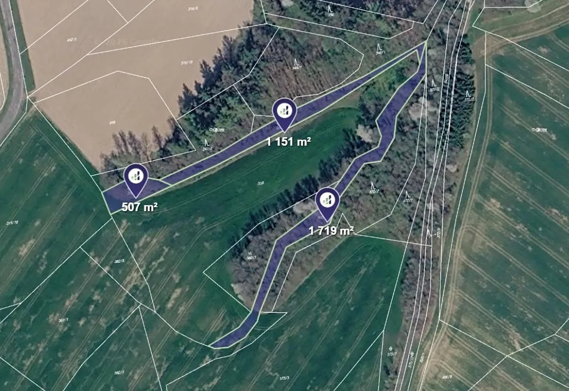 Prodej pozemku 3377 m²