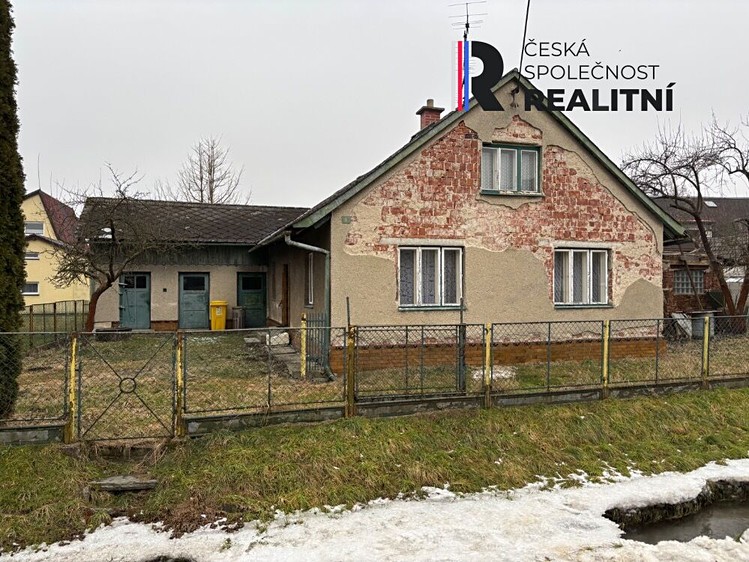 Haus zum Kauf, 160 m² (1 von 7)