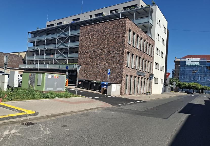 Prodej komerční nemovitosti 89 m²