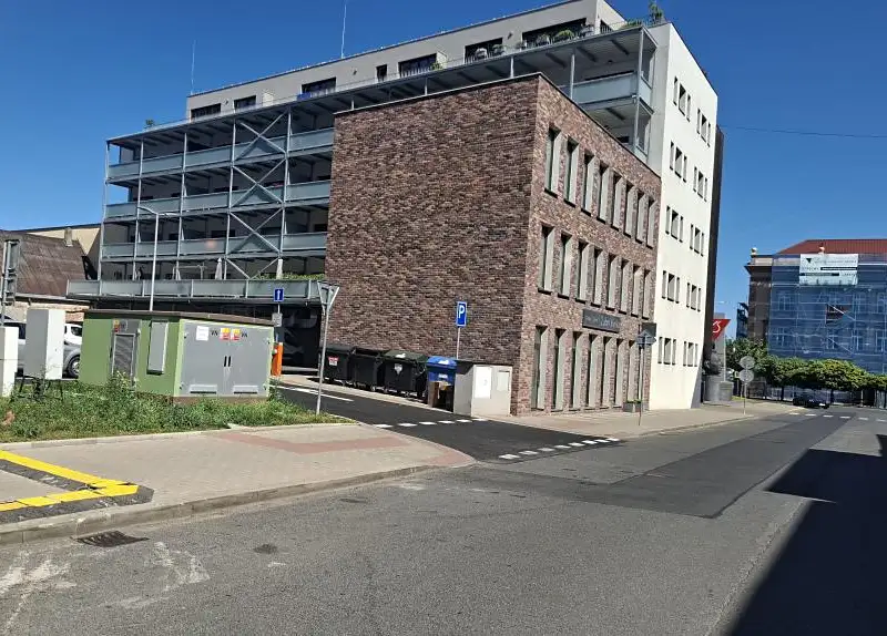 Prodej komerční nemovitosti 89 m², Kralupy nad Vltavou – náhled fotky 1