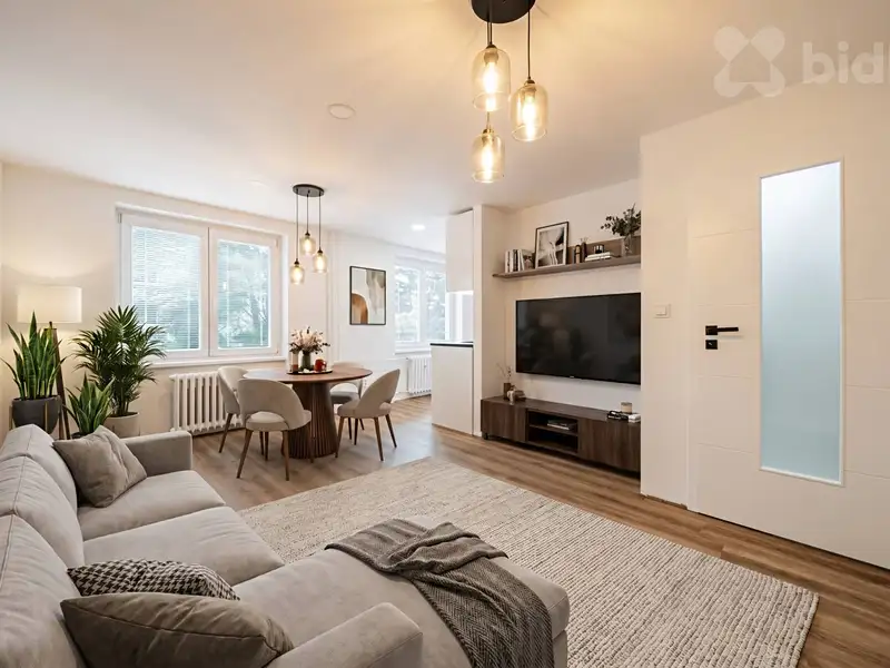 Prodej bytu 3+kk 68 m², Hradec Králové – náhled fotky 1