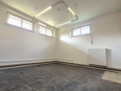 Pronájem skladového prostoru 57 m² — photo 3