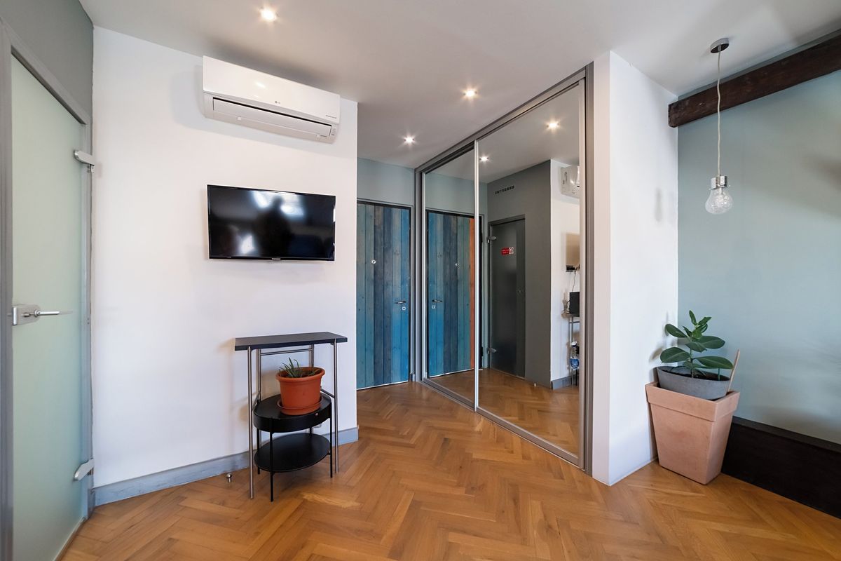 Prodej bytu 1+kk 45 m² – fotografie 3
