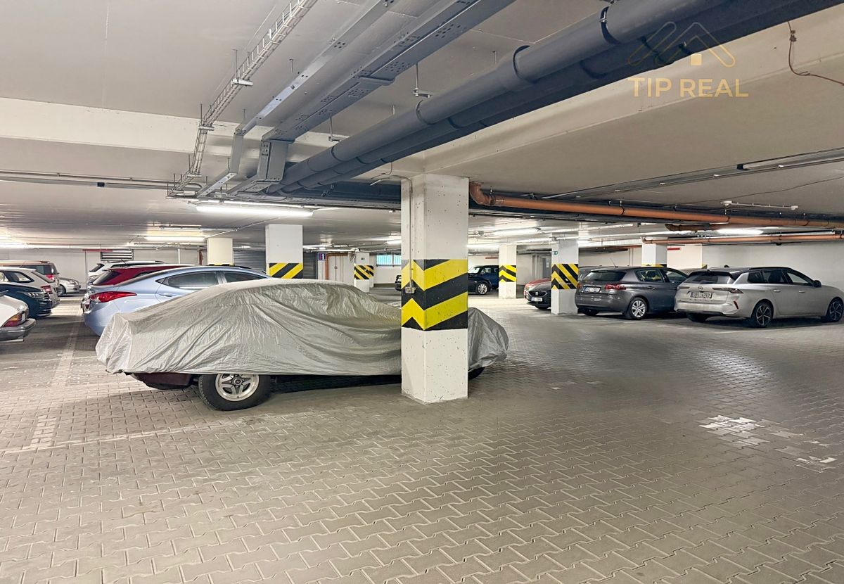 Prodej garáže 52 m² – fotografie 3