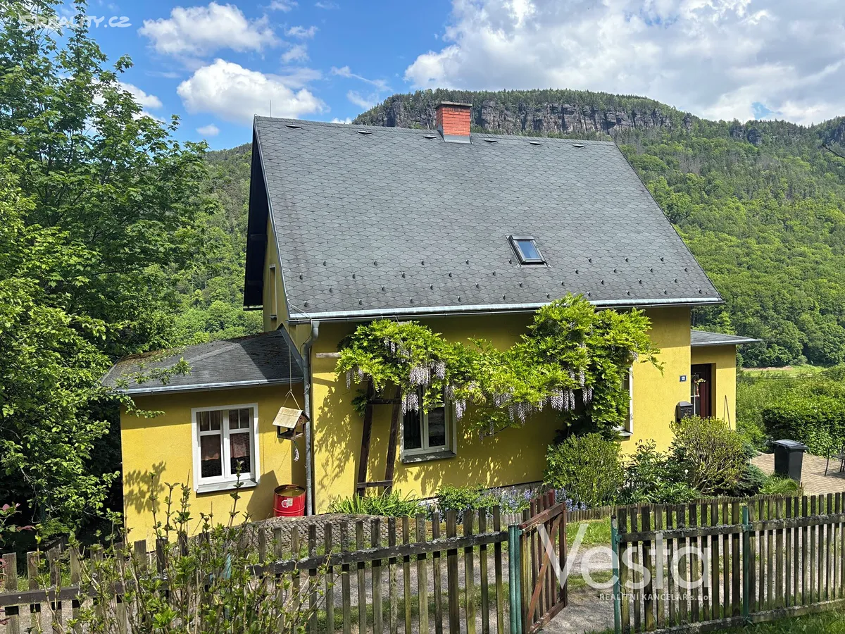 Prodej rodinného domu 120 m², pozemek 2049 m²