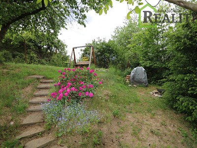 Prodej  chaty 12 m², pozemek 350 m² — photo 3