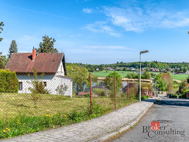 Prodej stavebního pozemku 813 m², Louňovice – náhled fotky 2