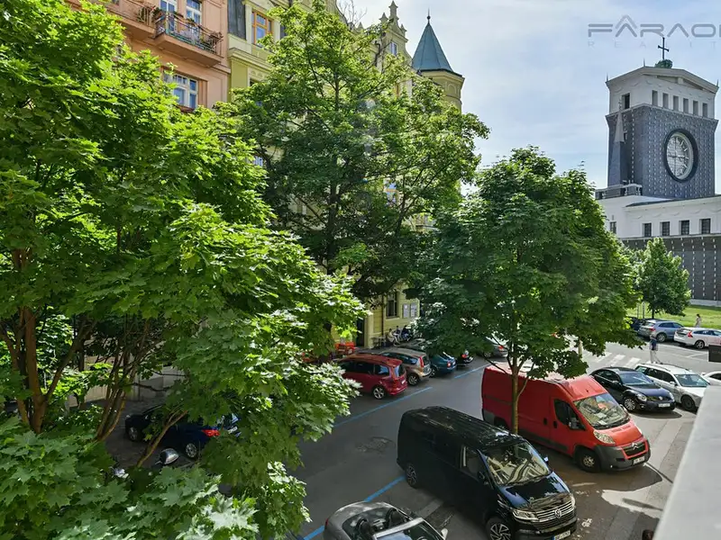 Pronájem bytu 3+kk 92 m², Praha – náhled fotky 2