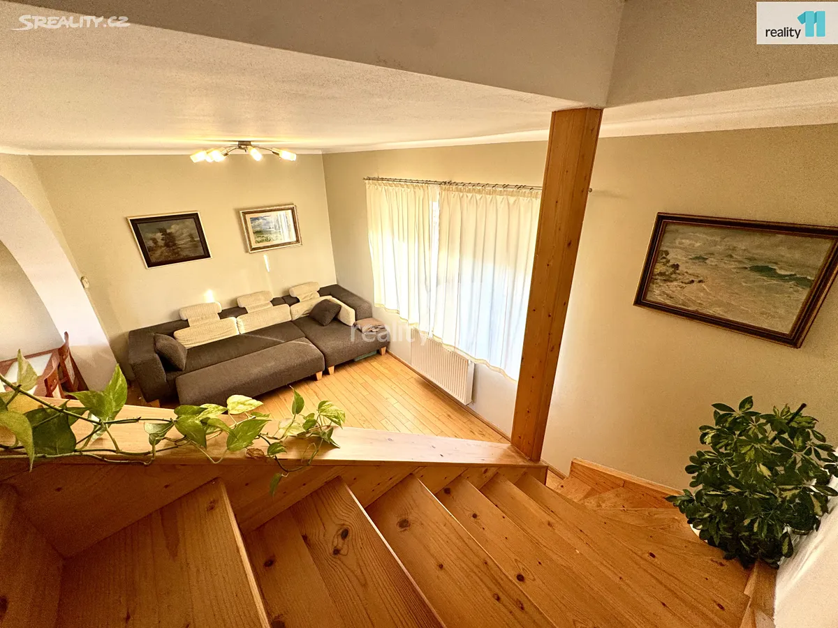 Prodej rodinného domu 140 m², pozemek 227 m² – další