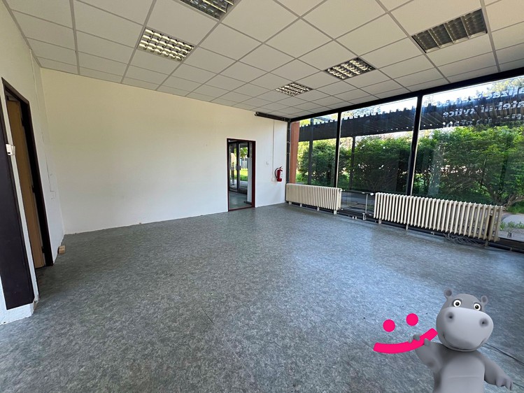 Prodej komerčního prostoru, 218 m² (14 z 19)