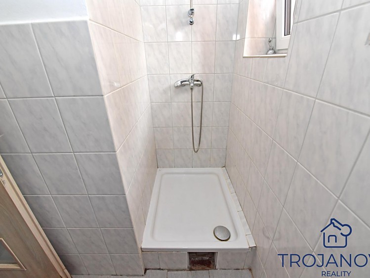 Gewerbefläche zum Kauf, 306 m² (24 von 26)