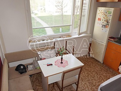 Квартира 1+1 на продаж, 37 м² (2 з 7)
