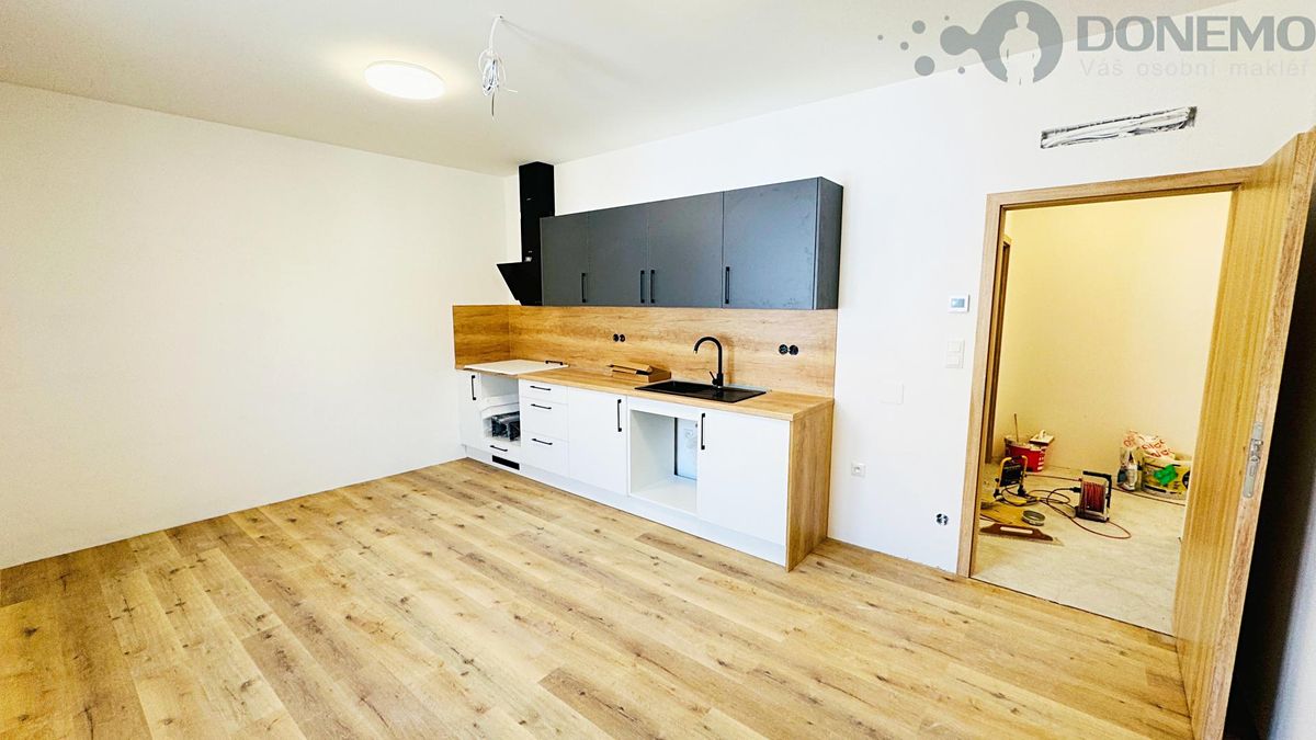 Pronájem bytu 3+kk 64 m²