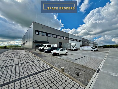 Комерційне приміщення в оренду, 1 700 м² (3 з 7)