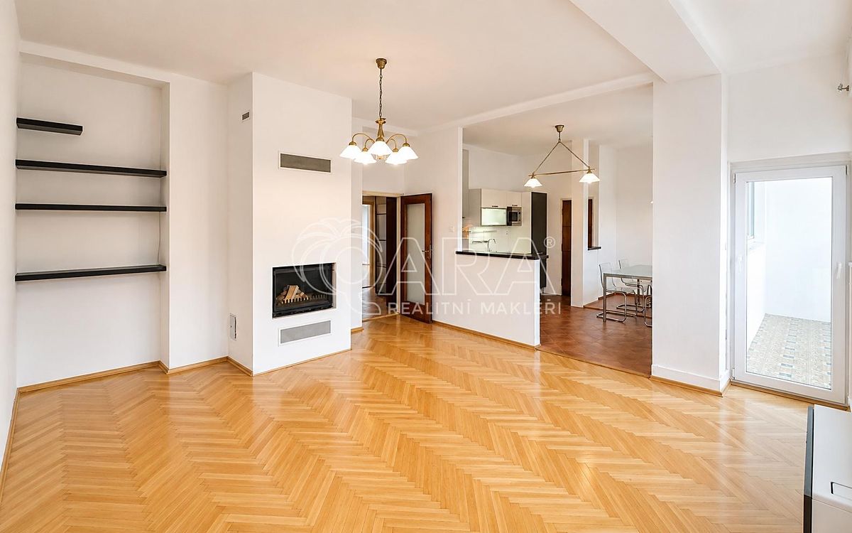 Pronájem bytu 3+kk 111 m²