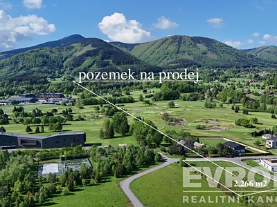 Prodej  stavebního pozemku 2 266 m²