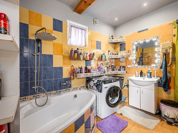 Комерційне приміщення на продаж, 500 м² (47 з 57)