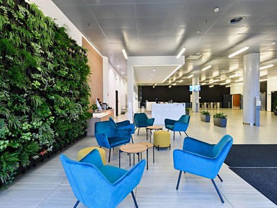 Pronájem kanceláře 2 370 m² — photo 2