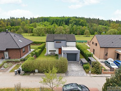 Prodej  rodinného domu 195 m², pozemek 667 m²