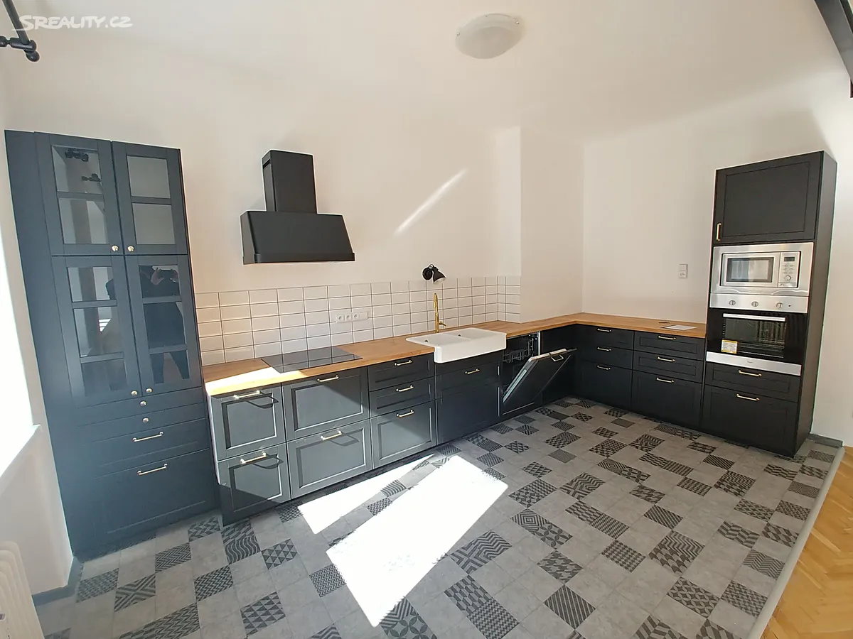 Pronájem kanceláře 101 m² – pohled 5