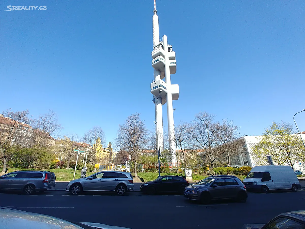 Pronájem kanceláře 101 m² – pohled 2
