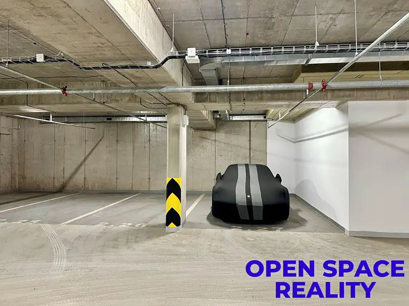 Pronájem garážového stání 14 m², Český Krumlov – náhled fotky 1