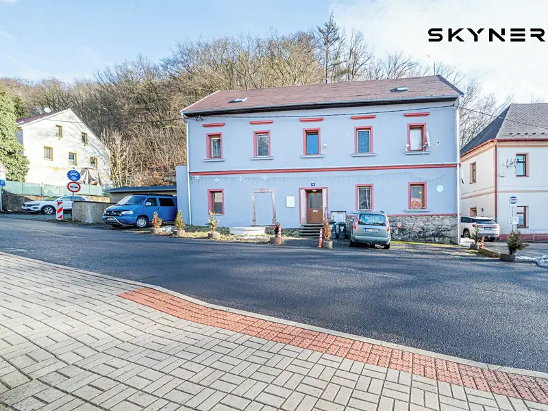 Prodej rodinného domu 310 m², pozemek 781 m², Telnice – náhled fotky 2