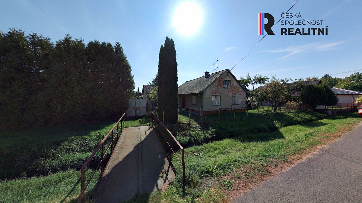 Prodej rodinného domu 160 m², pozemek 530 m² – fotografie 3