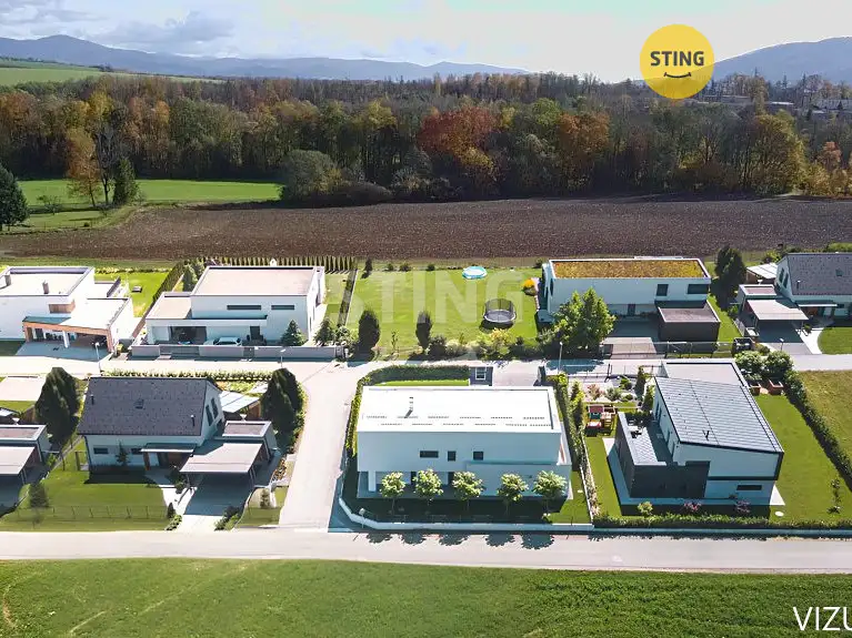 Prodej stavebního pozemku 26902 m², Hnojník – náhled fotky 1