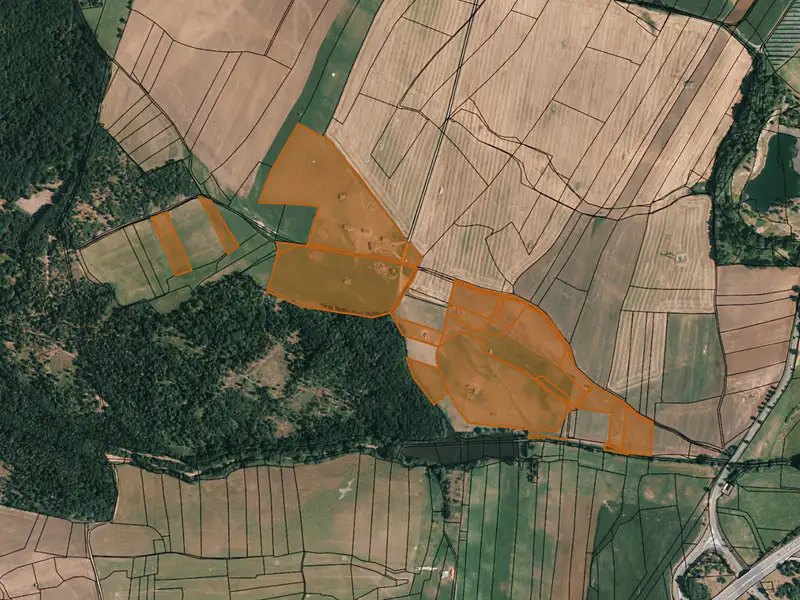 Prodej louky 167112 m², Dobříš – náhled fotky 1