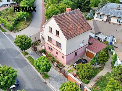 Prodej  rodinného domu 180 m², pozemek 296 m²