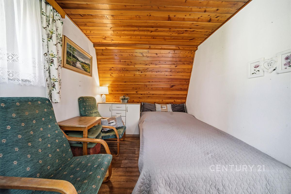Prodej chaty 32 m², pozemek 325 m² – fotografie 4