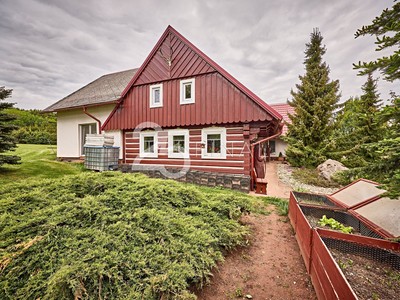 Prodej  rodinného domu 100 m², pozemek 3 938 m²