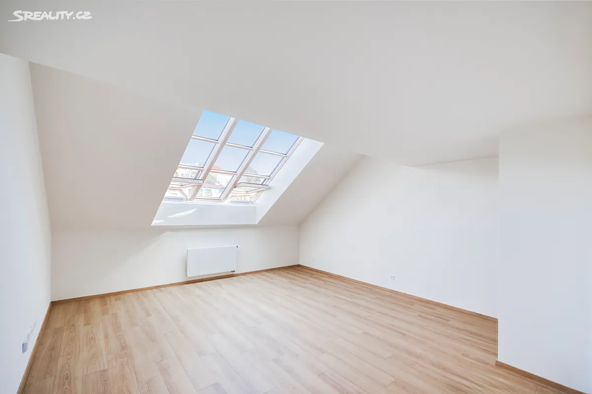 Prodej bytu 2+kk 59 m², Praha