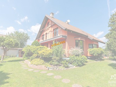 Prodej  rodinného domu 203 m², pozemek 528 m²