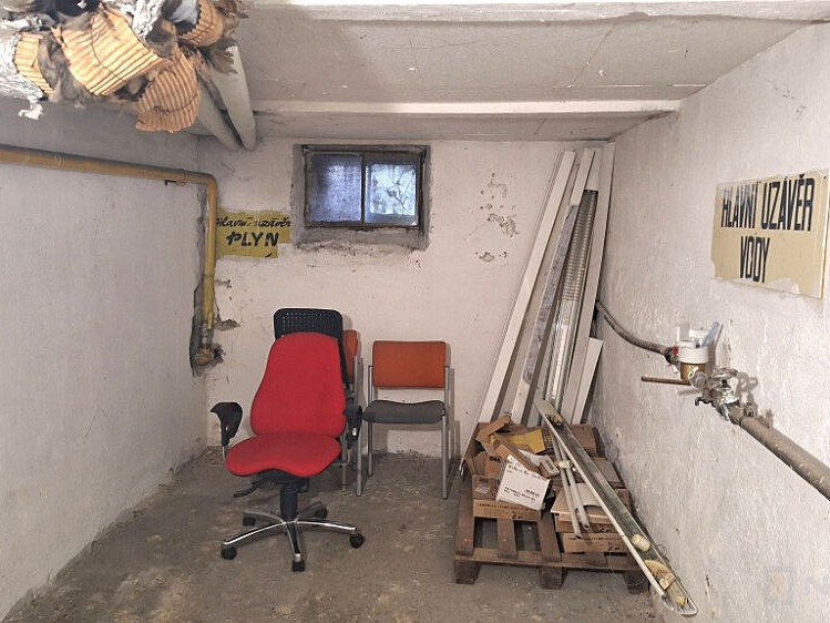 Комерційне приміщення в оренду, 514 м² (10 з 27)