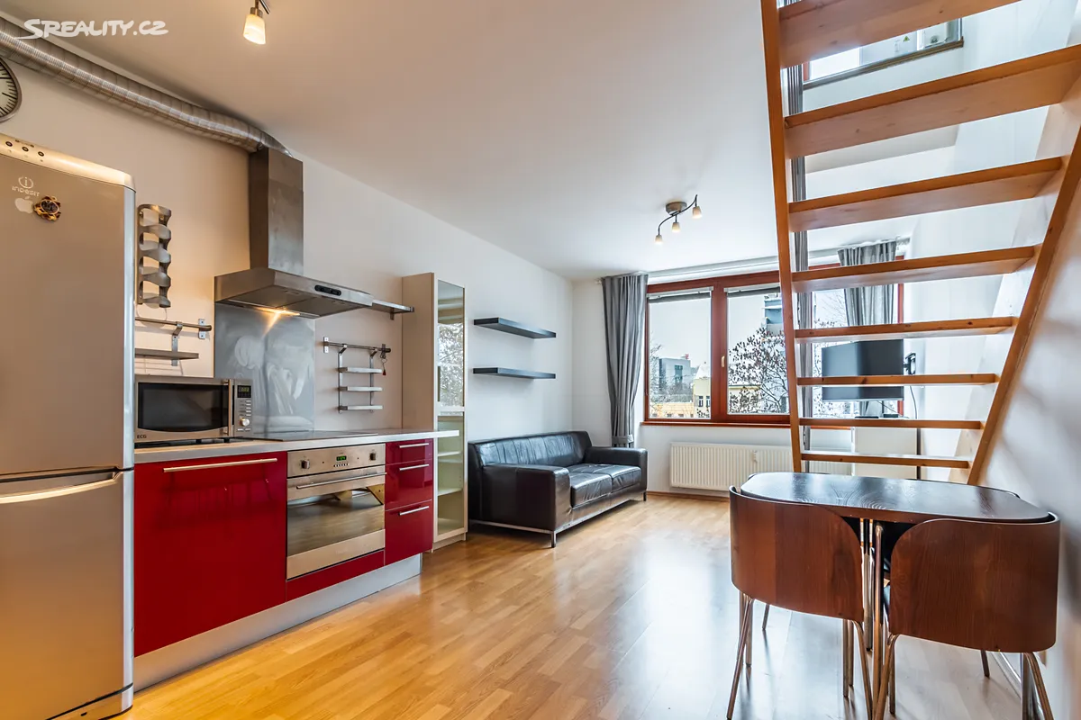 Pronájem bytu 2+kk 46 m², Praha