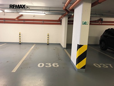 Pronájem garážového stání 15 m² — photo 3
