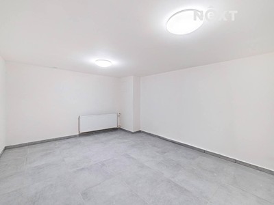 Комерційне приміщення на продаж, 26 м² (2 з 13)