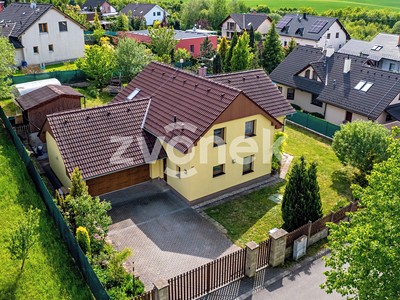Prodej  rodinného domu 186 m², pozemek 914 m²