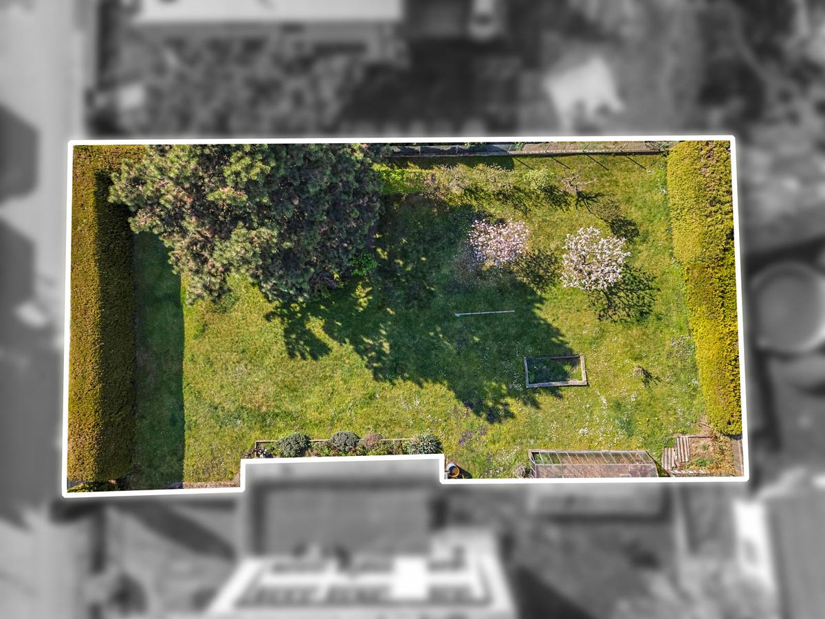 Prodej stavebního pozemku 600 m² – fotografie 3
