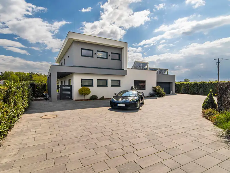 Prodej rodinného domu 213 m², pozemek 881 m², Kostelní Lhota – náhled fotky 2