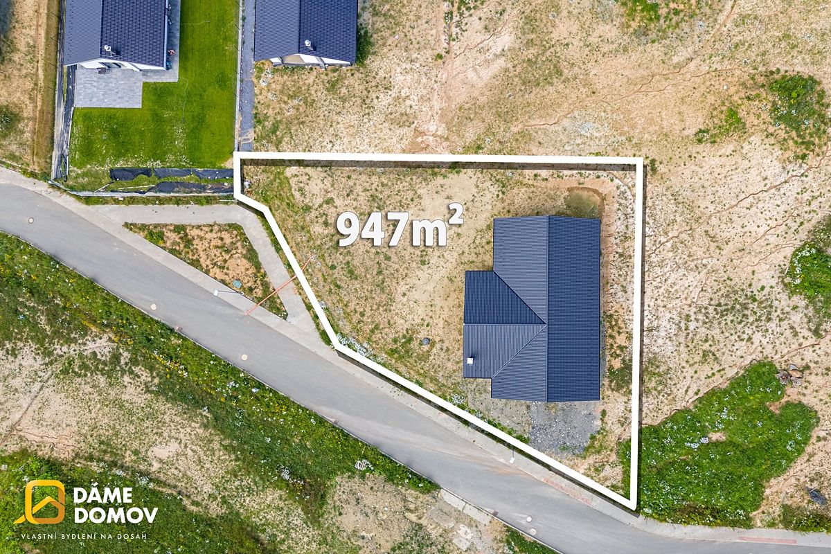 Prodej rodinného domu 167 m², pozemek 985 m² – fotografie 2