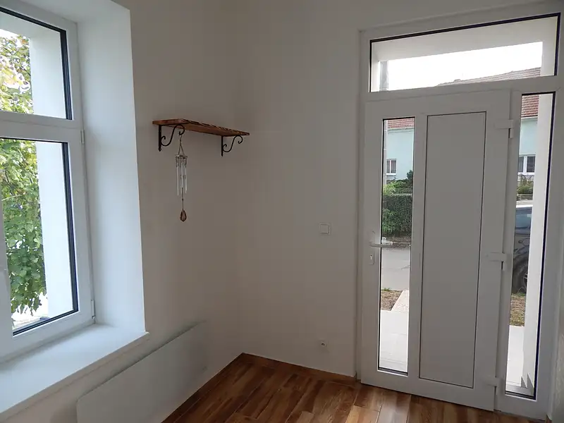Prodej rodinného domu 180 m², pozemek 208 m², Hostěrádky-Rešov – náhled fotky 3